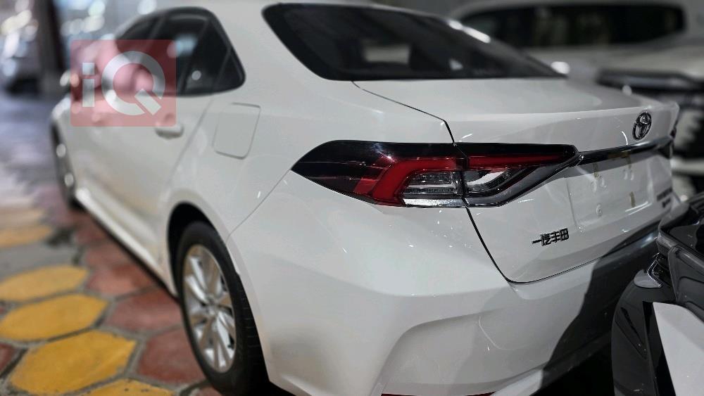 تۆیۆتا کۆرۆلا